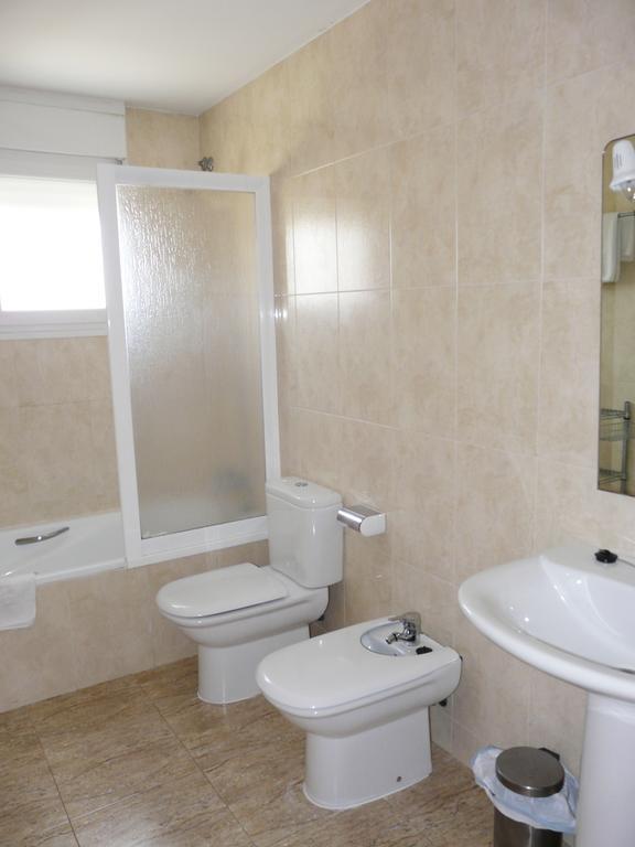 Apart Hotels Mar Blava Кубеляс Екстер'єр фото